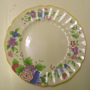Royal Doulton Dunbar Floral Vintage Plate (DK707)